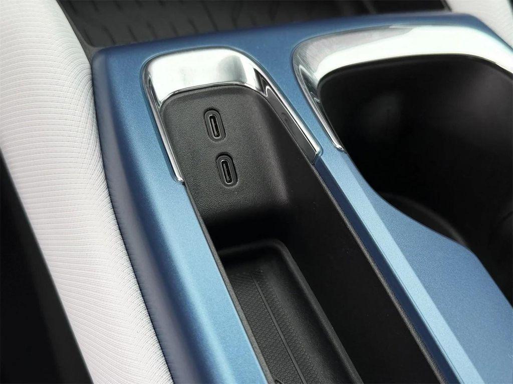 new 2026 Chevrolet Equinox EV car, priced at $42,190