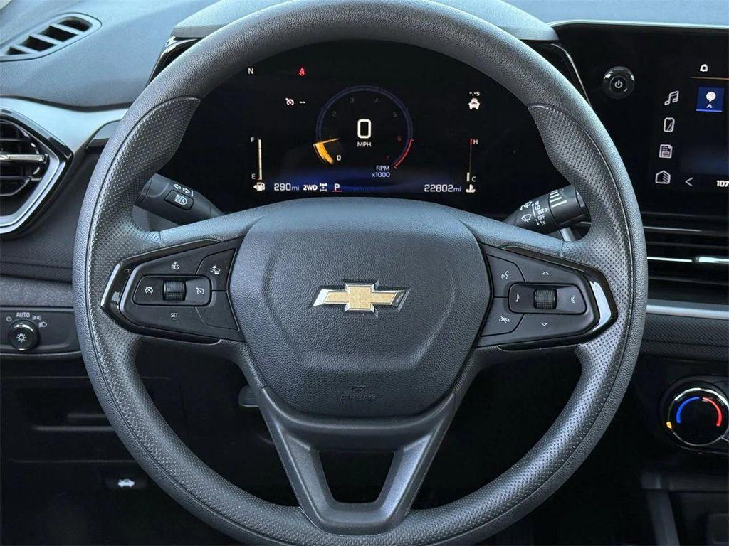 used 2025 Chevrolet TrailBlazer car, priced at $22,975