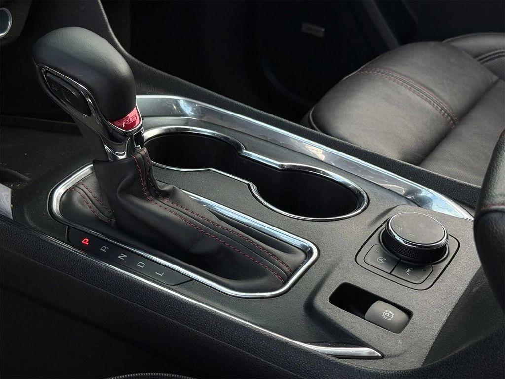 used 2023 Chevrolet Traverse car, priced at $29,767