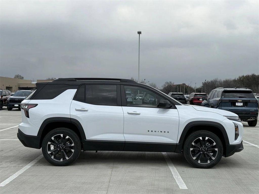 new 2026 Chevrolet Equinox car, priced at $36,385