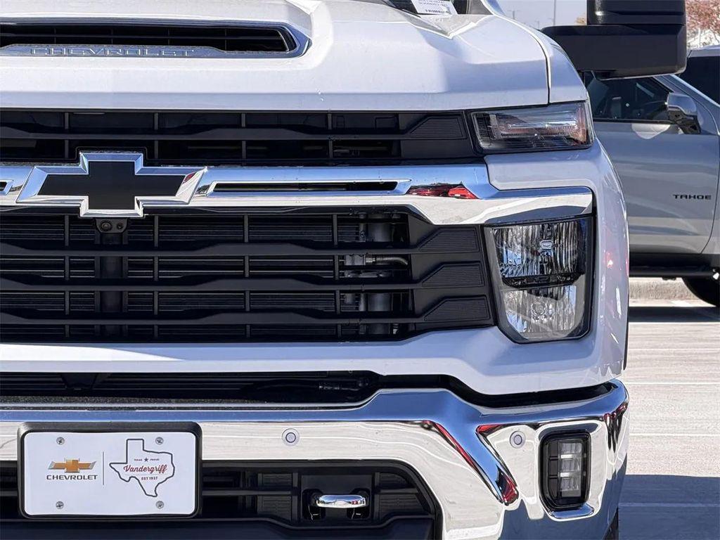 new 2026 Chevrolet Silverado 2500 car, priced at $70,650
