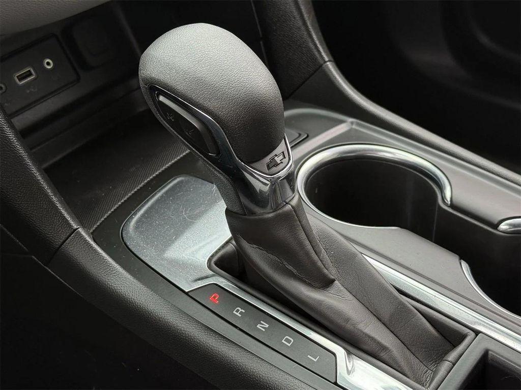 used 2023 Chevrolet Equinox car, priced at $20,599