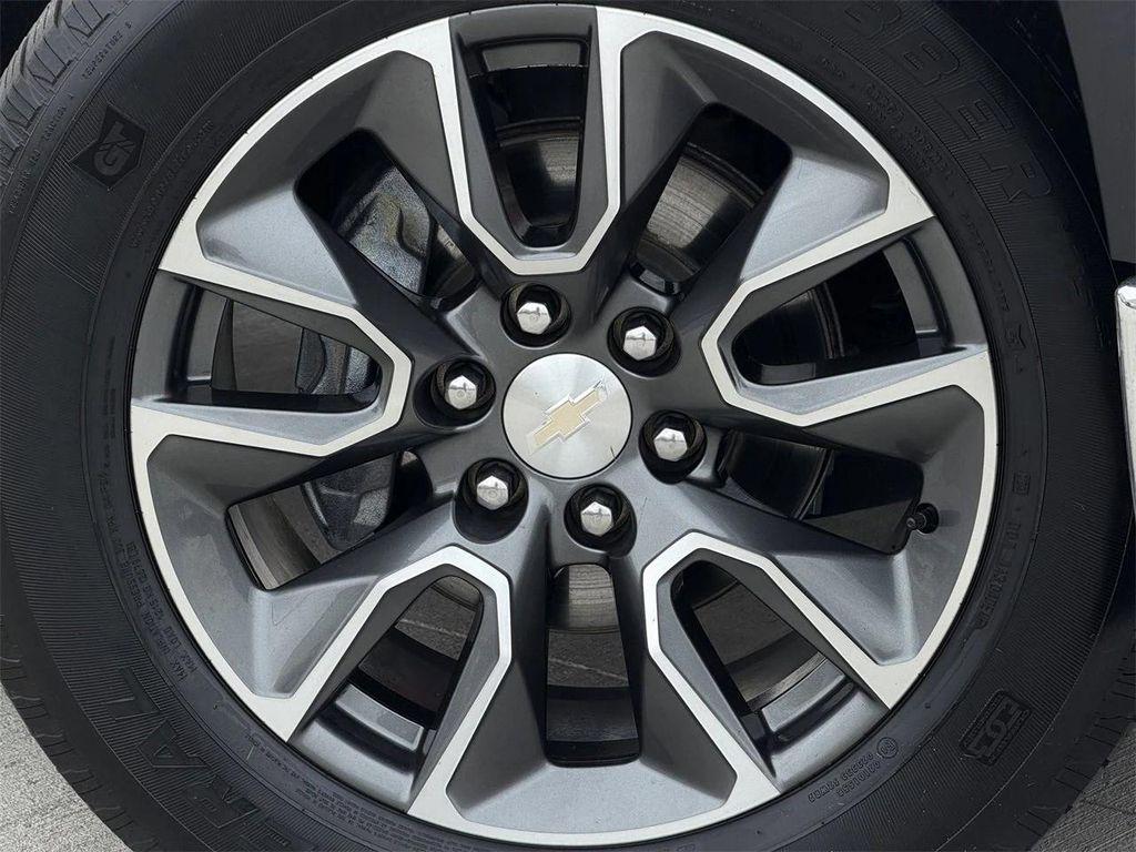 used 2022 Chevrolet Silverado 1500 car, priced at $31,131