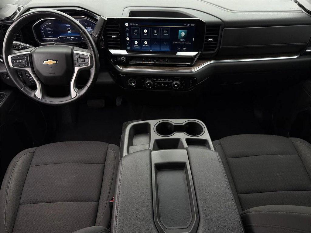 used 2022 Chevrolet Silverado 1500 car, priced at $31,131