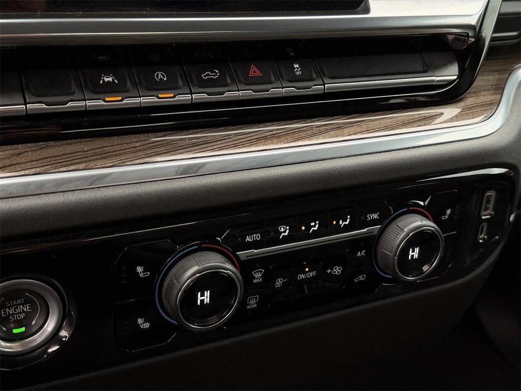 used 2022 Chevrolet Silverado 1500 car, priced at $31,131