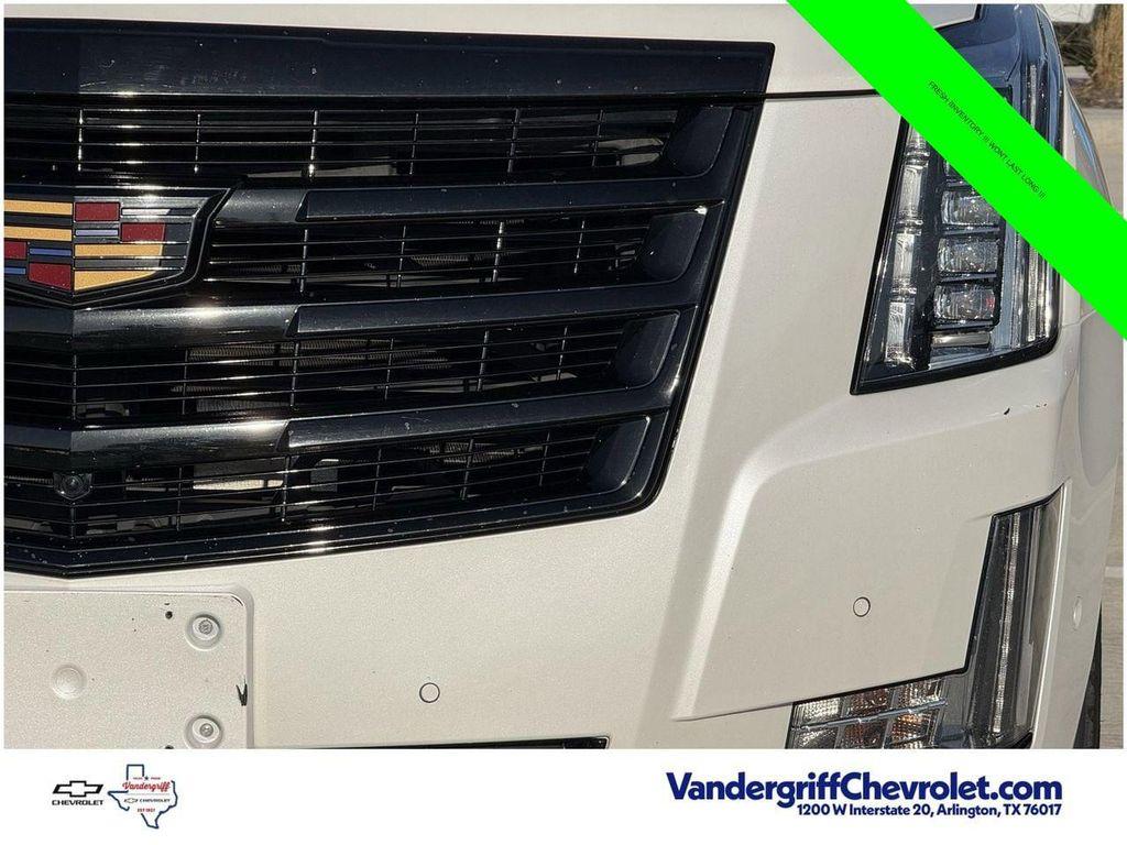 used 2020 Cadillac Escalade car, priced at $39,143