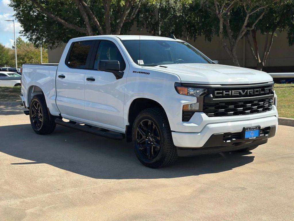 used 2025 Chevrolet Silverado 1500 car, priced at $36,405