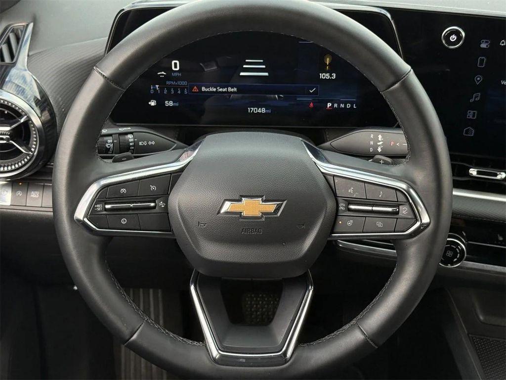 used 2025 Chevrolet Equinox car, priced at $24,790