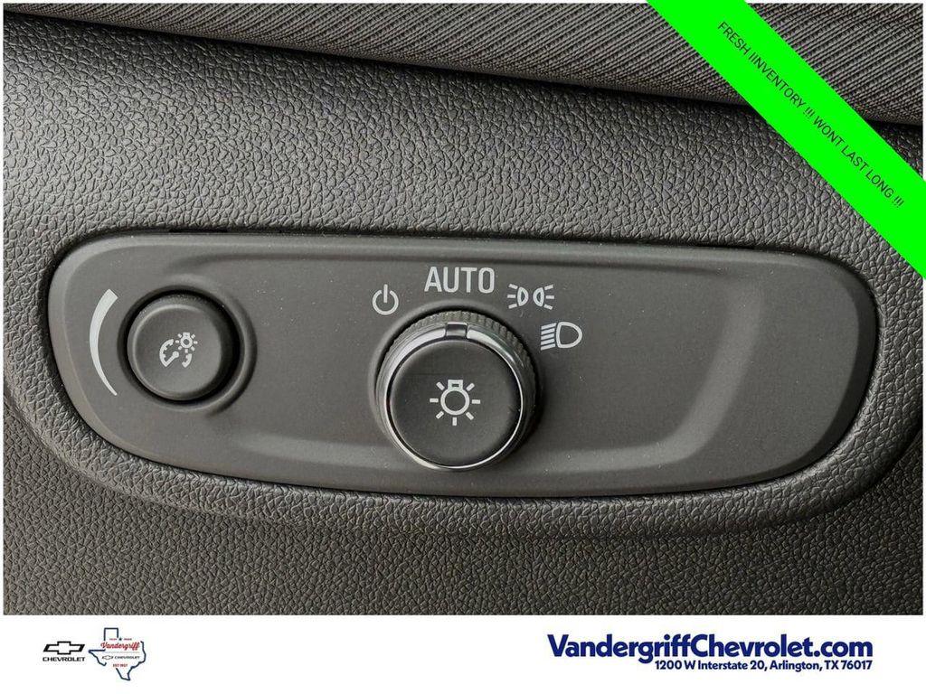used 2025 Chevrolet TrailBlazer car, priced at $21,249