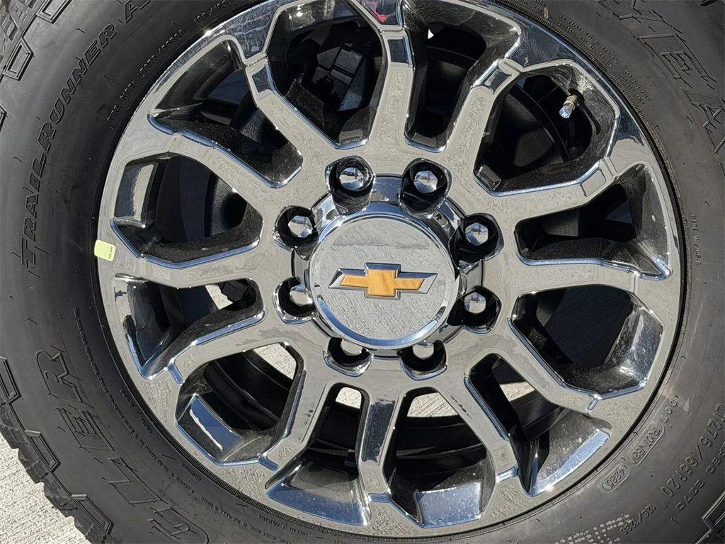 new 2026 Chevrolet Silverado 2500 car, priced at $68,300