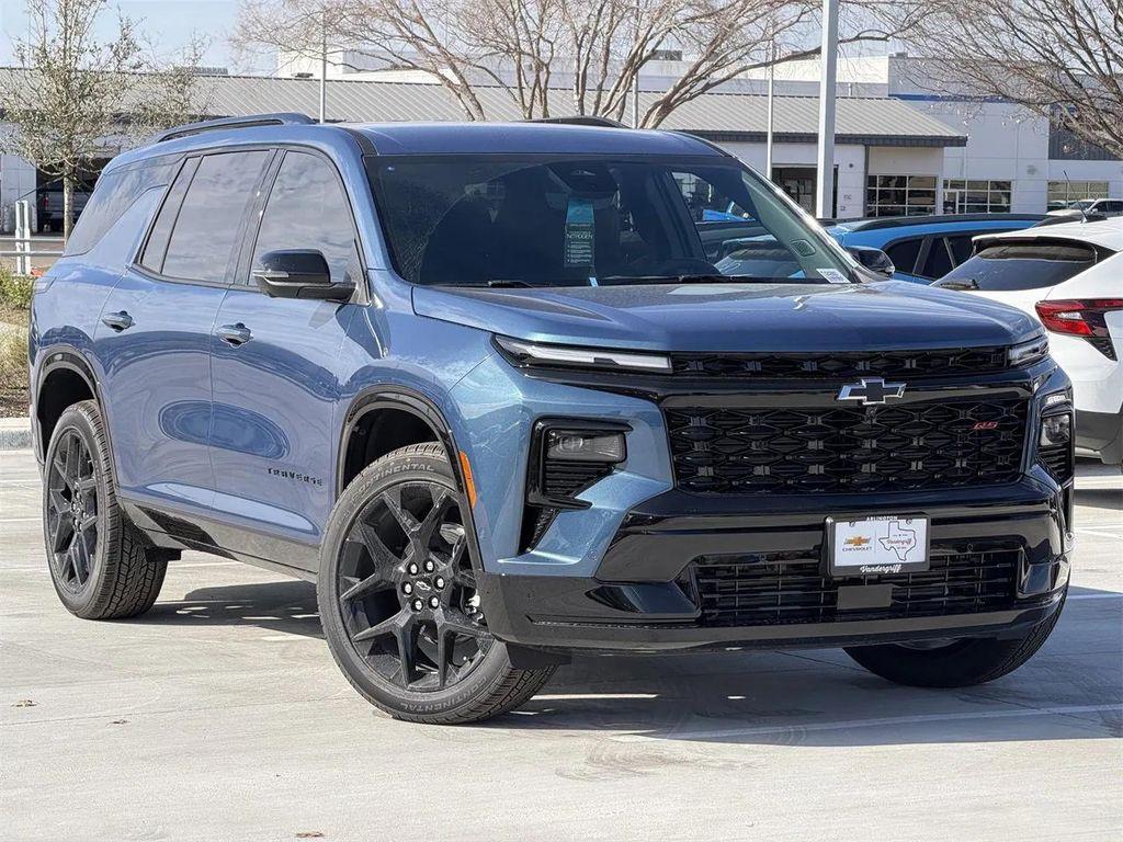new 2026 Chevrolet Traverse car, priced at $55,990