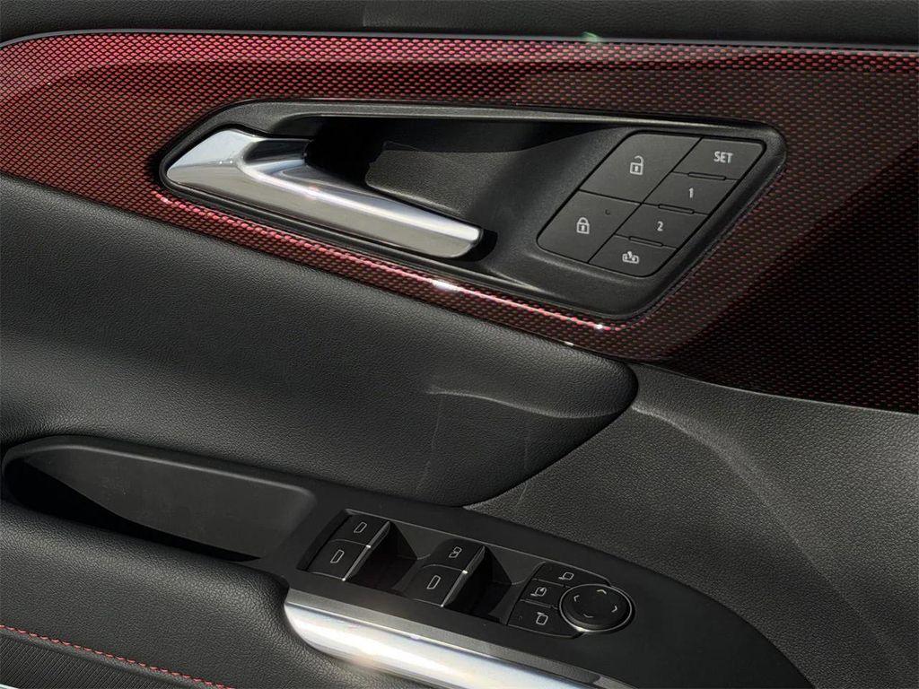 new 2026 Chevrolet Traverse car, priced at $55,990