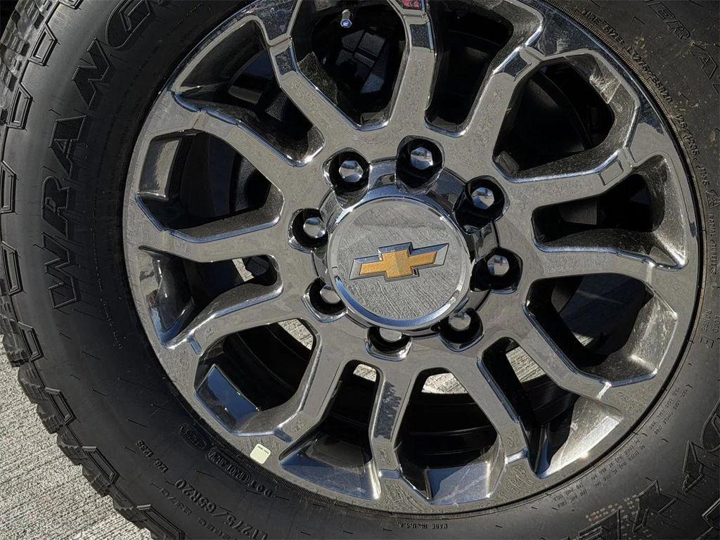 new 2026 Chevrolet Silverado 2500 car, priced at $69,300