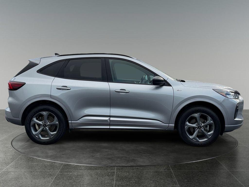 used 2024 Ford Escape car, priced at $25,176