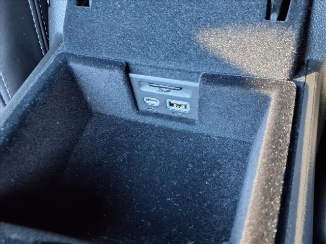 used 2025 Cadillac XT5 car, priced at $38,990