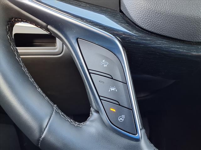 used 2025 Cadillac XT5 car, priced at $38,990