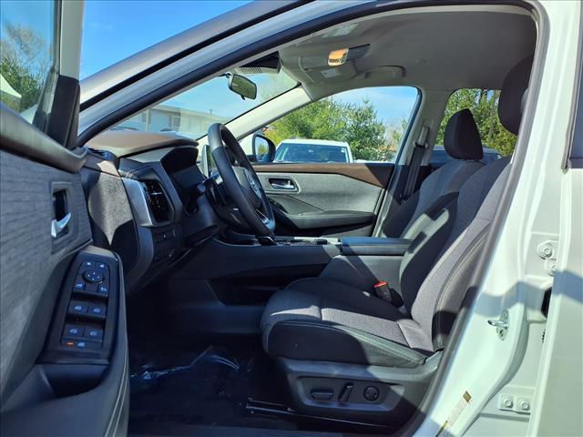 used 2022 Nissan Rogue car, priced at $23,990