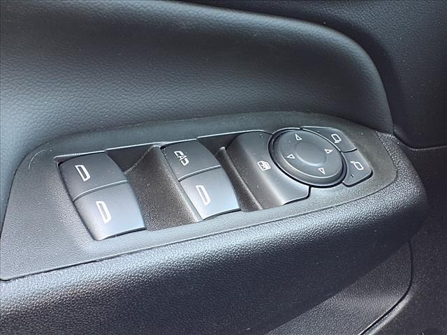 used 2024 Chevrolet Equinox car, priced at $25,990