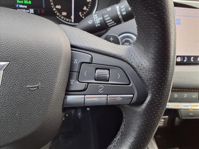 used 2020 Cadillac XT4 car, priced at $20,490