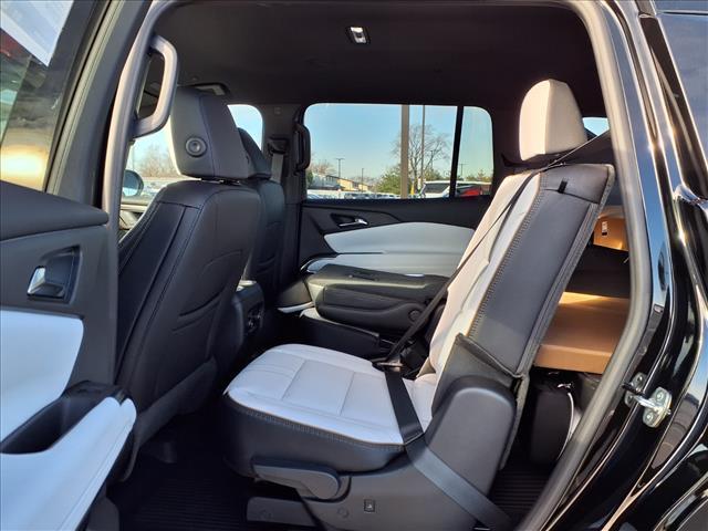 new 2026 Chevrolet Traverse car, priced at $52,920