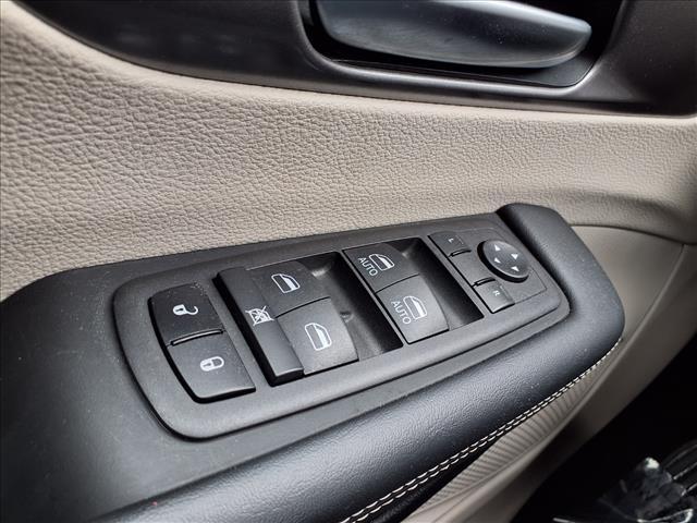 used 2024 Chrysler Pacifica car, priced at $34,990