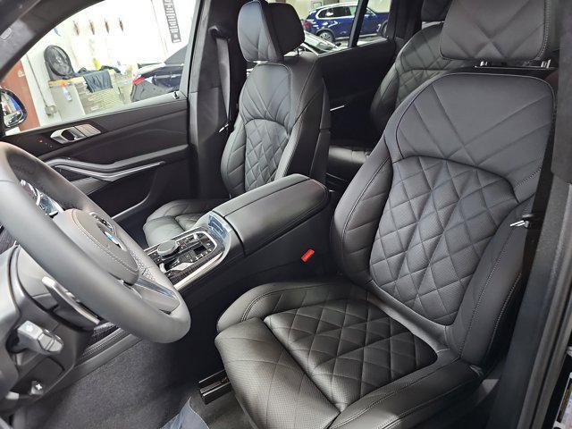 new 2026 BMW X7 car, priced at $102,190