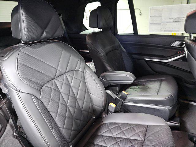 new 2026 BMW X7 car, priced at $102,190