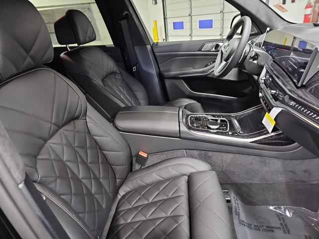 new 2026 BMW X7 car, priced at $102,190