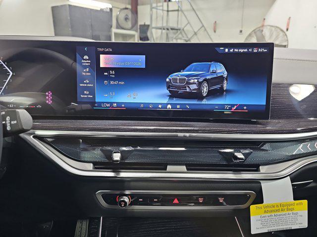 new 2026 BMW X7 car, priced at $102,190