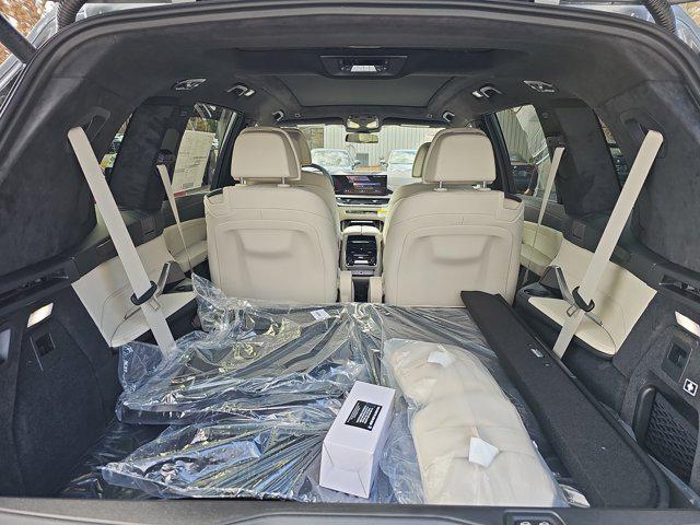 new 2026 BMW X7 car, priced at $102,655