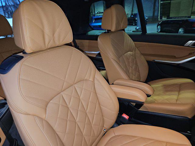 used 2023 BMW X7 car, priced at $55,672