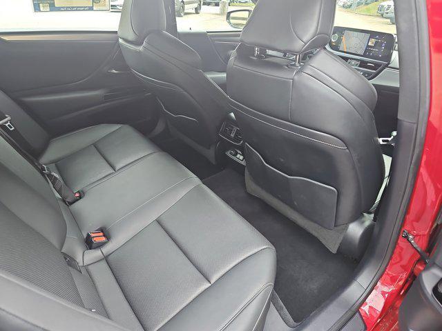 used 2022 Lexus ES 350 car, priced at $33,682