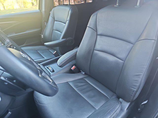 used 2021 Honda Pilot car, priced at $23,751