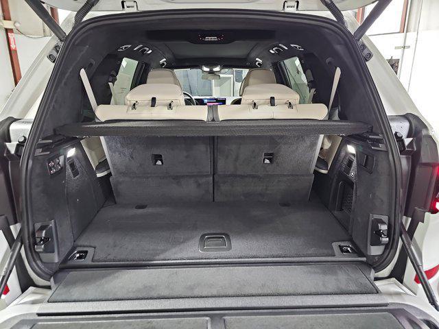 new 2026 BMW X7 car, priced at $131,085