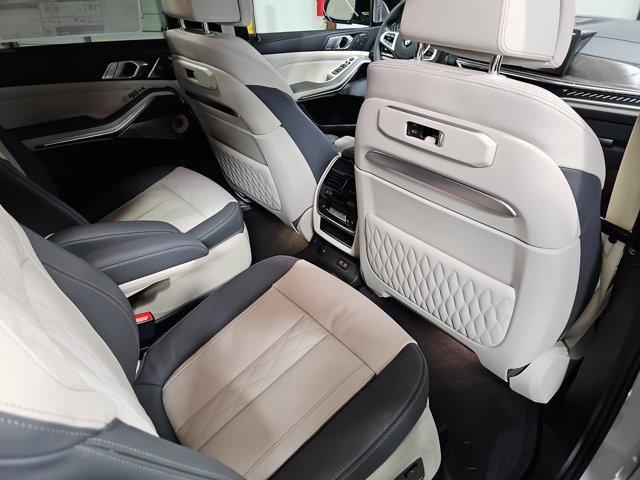 new 2026 BMW X7 car, priced at $131,085