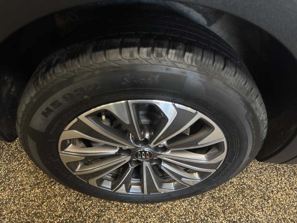 used 2024 Buick Envision car