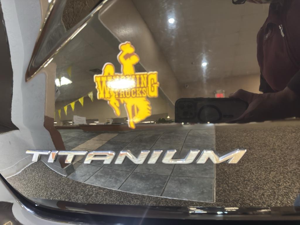 used 2022 Ford Edge car, priced at $21,995