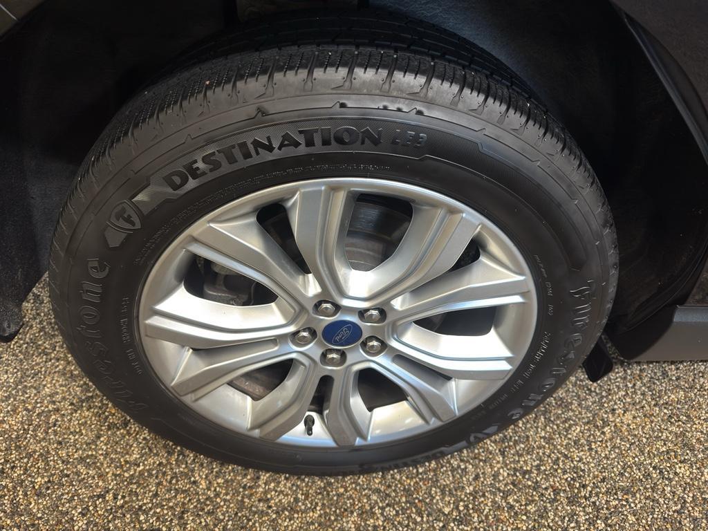 used 2022 Ford Edge car, priced at $21,995