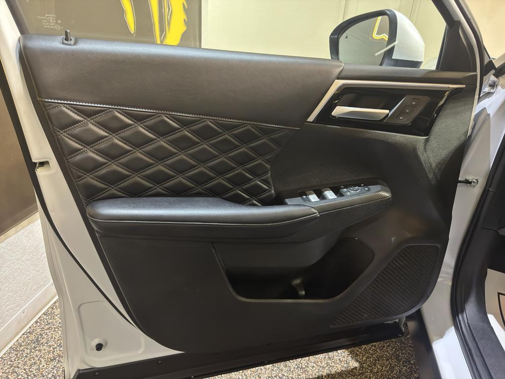 used 2024 Mitsubishi Outlander PHEV car, priced at $35,995