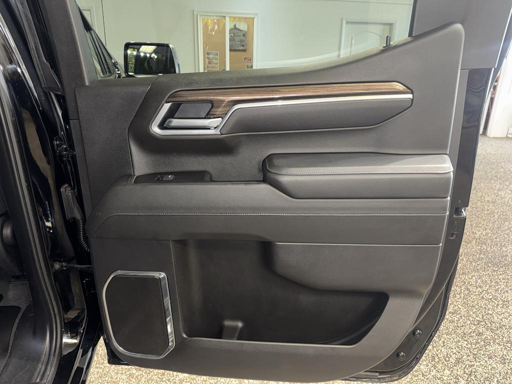used 2025 Chevrolet Silverado 1500 car