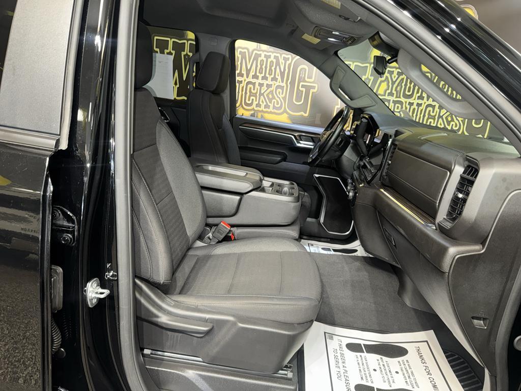 used 2025 Chevrolet Silverado 1500 car
