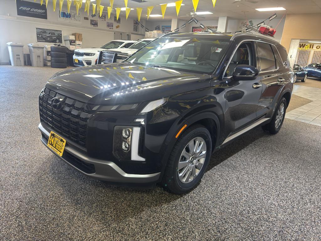 used 2025 Hyundai Palisade car, priced at $38,995
