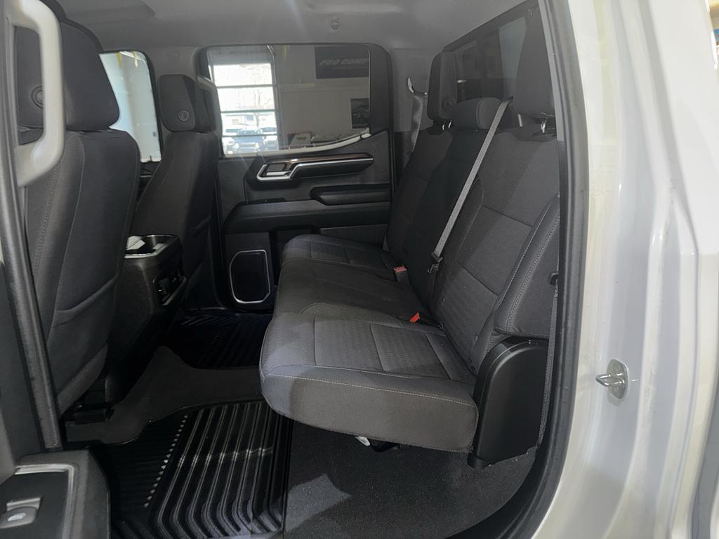 used 2024 Chevrolet Silverado 1500 car