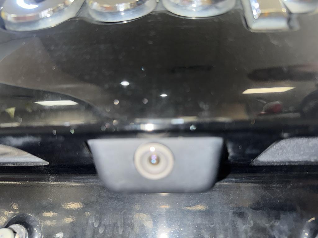 used 2019 Jeep Cherokee car, priced at $19,995