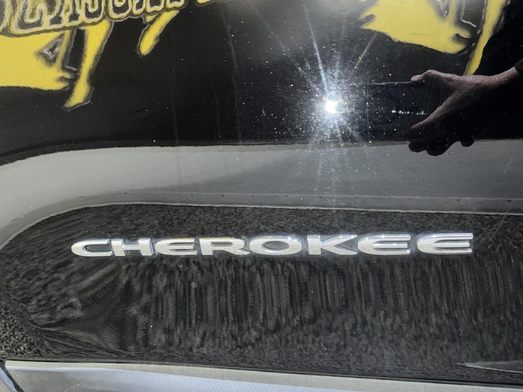 used 2019 Jeep Cherokee car, priced at $19,995