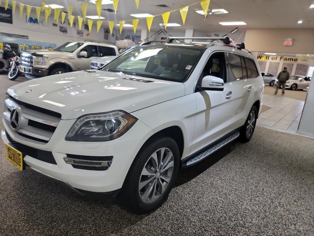used 2015 Mercedes-Benz GL-Class car, priced at $21,995
