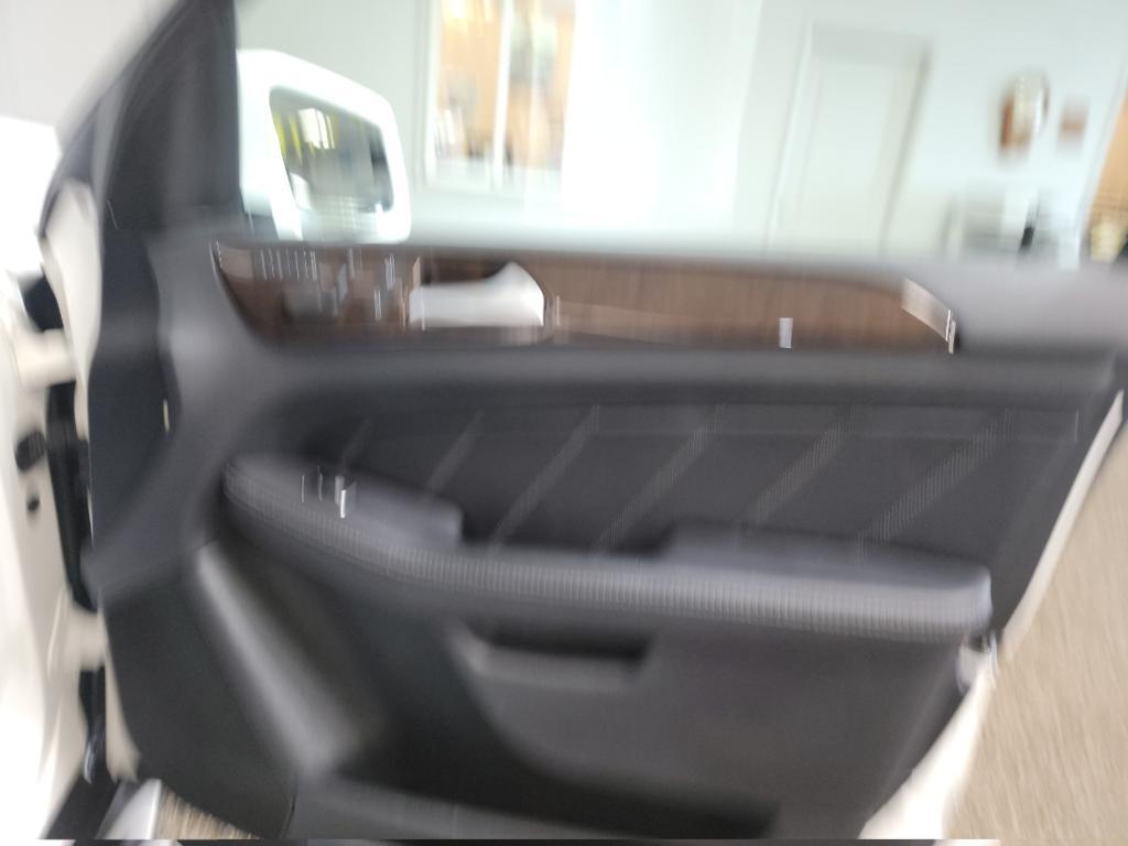 used 2015 Mercedes-Benz GL-Class car, priced at $21,995