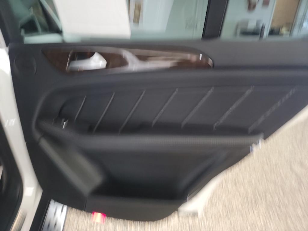 used 2015 Mercedes-Benz GL-Class car, priced at $21,995