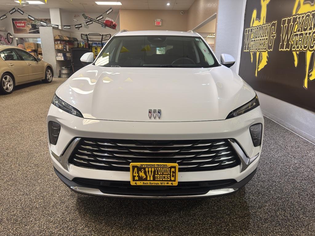 used 2024 Buick Envision car, priced at $27,995