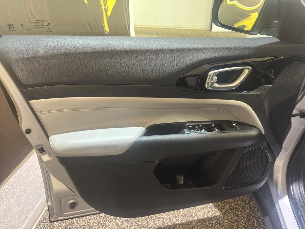 used 2024 Jeep Compass car, priced at $30,995